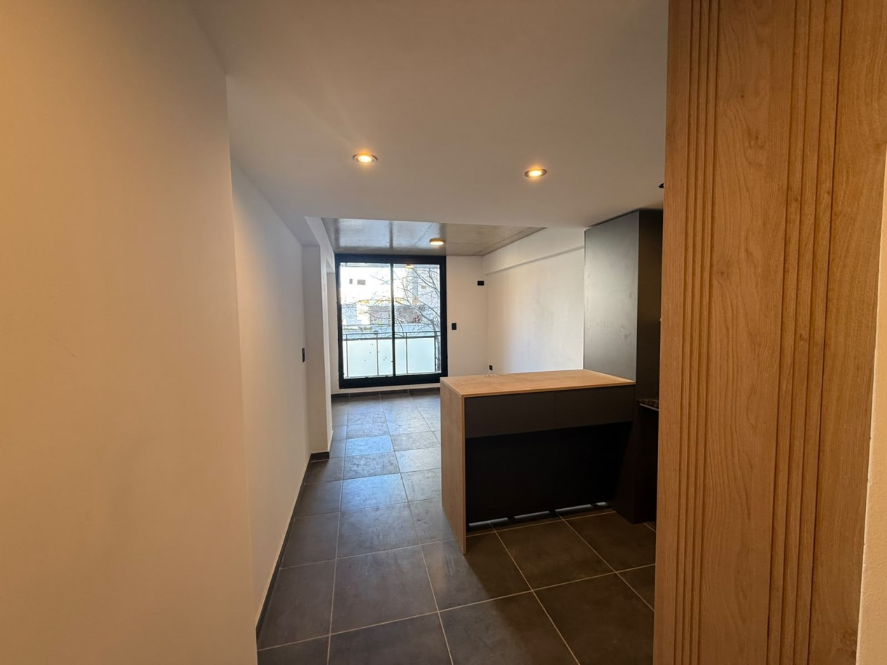 Venta Departamento UN Dormitorio DOS BAÑOS VENTILACION CRUZADA Cordoba 3000 Diciembre 2026, Financiacion 