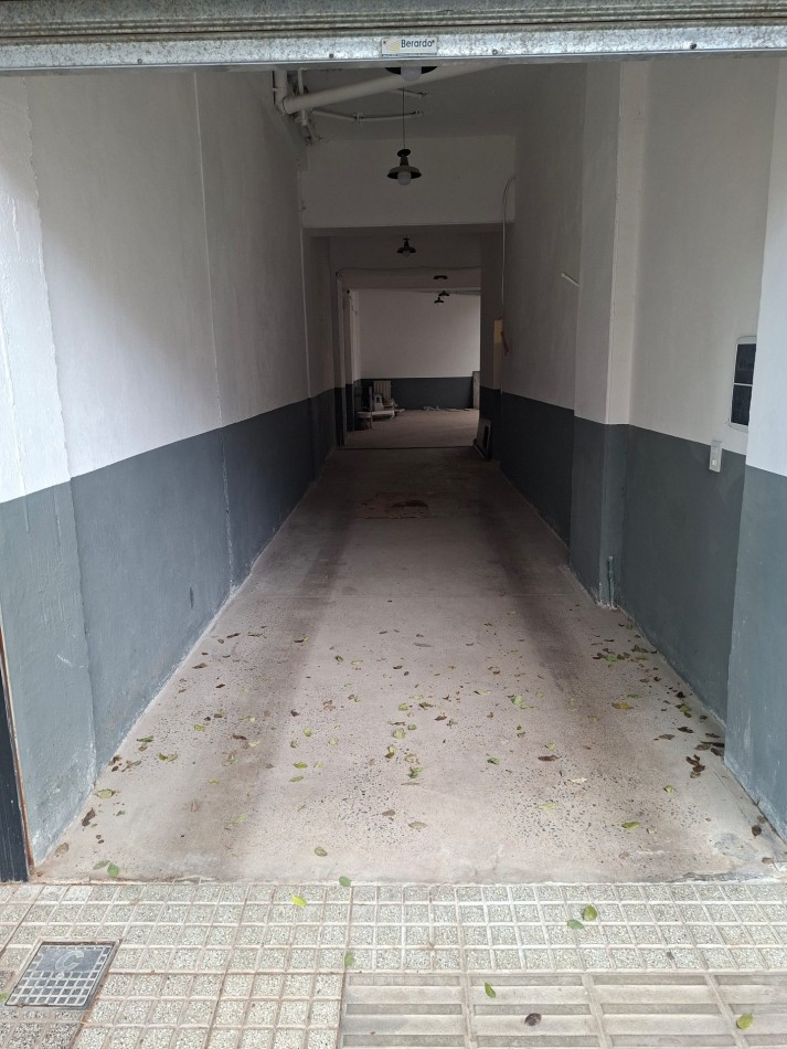 PICHINCHA /ECHESORTU VENTA 5 COCHERAS VERAMUJICA Y CORDOBA