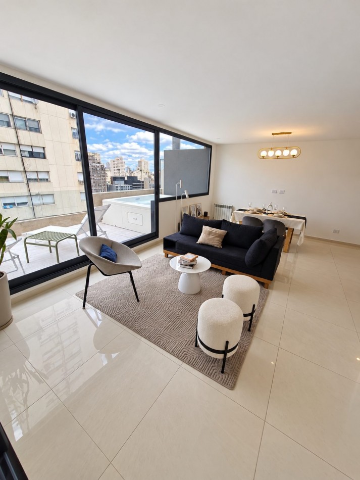 Centro Venta Casa/ Departamento tres Dormitorios balcon terraza ,pileta, quincho y cochera Entre Rios y Tucuman Julio 2025