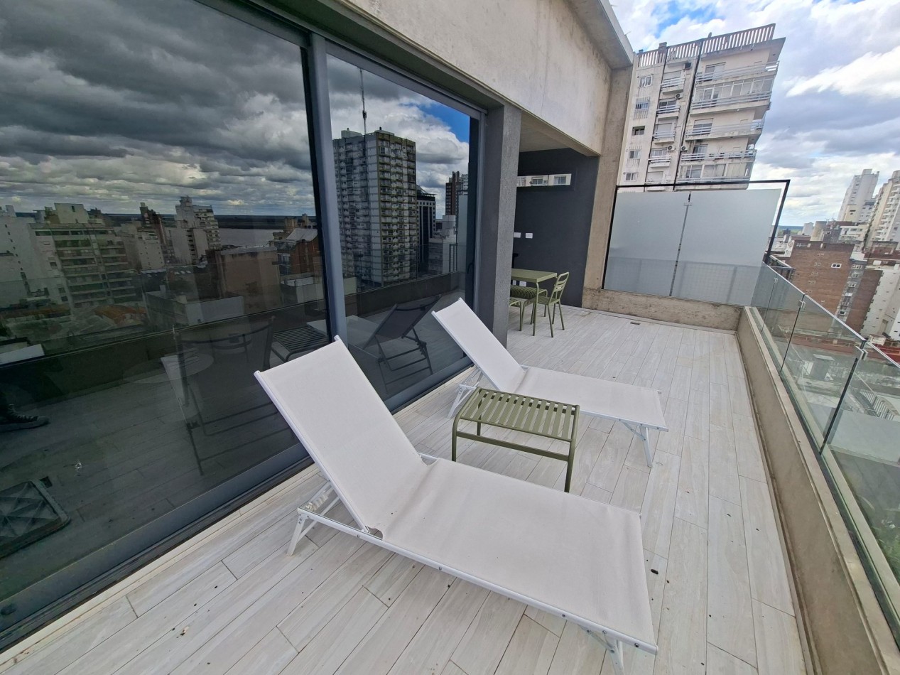 Centro Venta Casa/ Departamento tres Dormitorios balcon terraza ,pileta, quincho y cochera Entre Rios y Tucuman Julio 2025