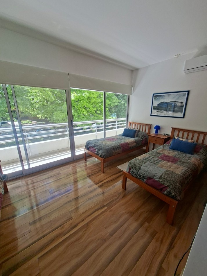 LOS ALAMOS CLUB DE CAMPO VENTA CASA 5 DORMITORIOS