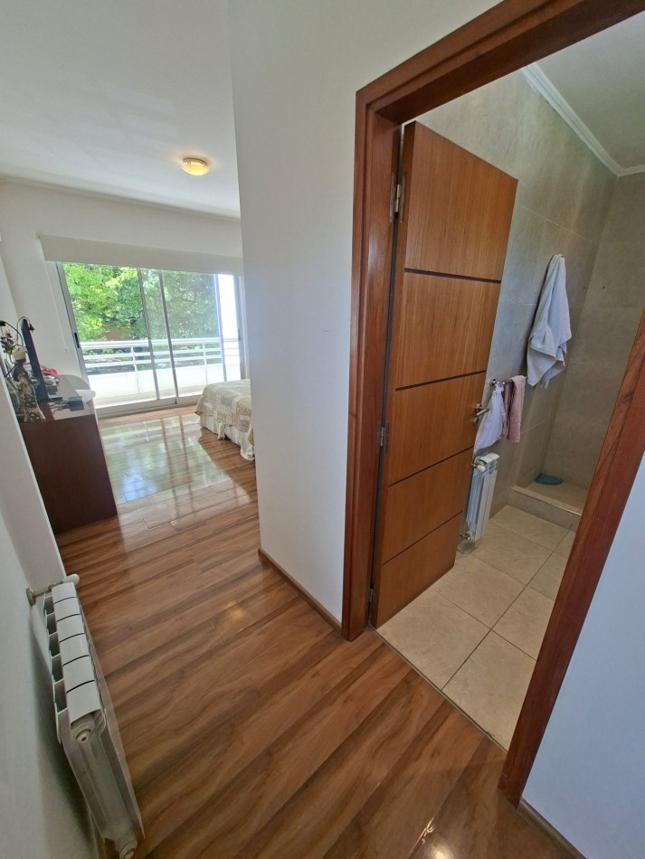 LOS ALAMOS CLUB DE CAMPO VENTA CASA 5 DORMITORIOS