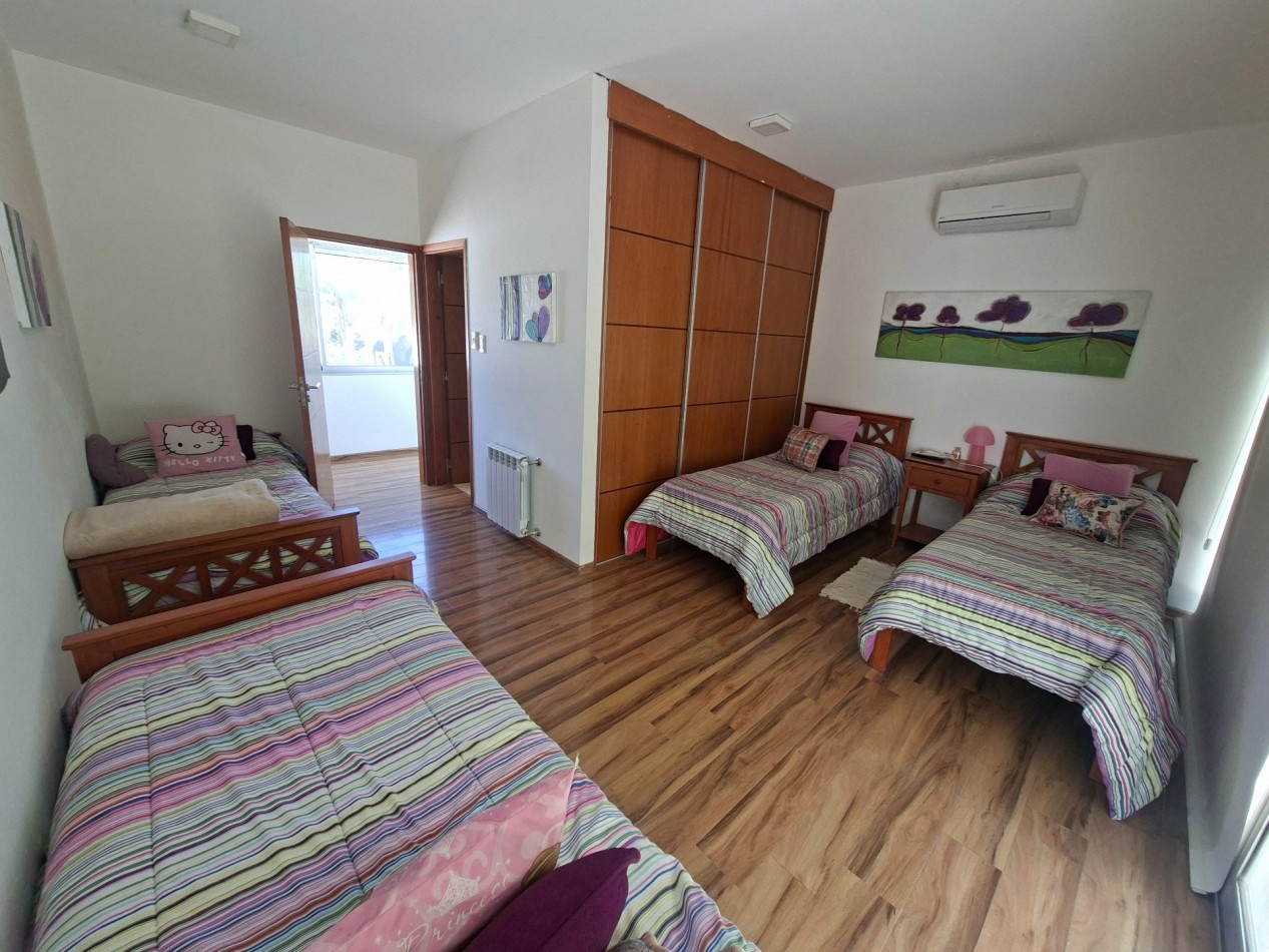 LOS ALAMOS CLUB DE CAMPO VENTA CASA 5 DORMITORIOS