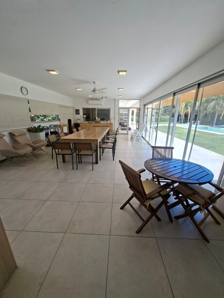 LOS ALAMOS CLUB DE CAMPO VENTA CASA 5 DORMITORIOS