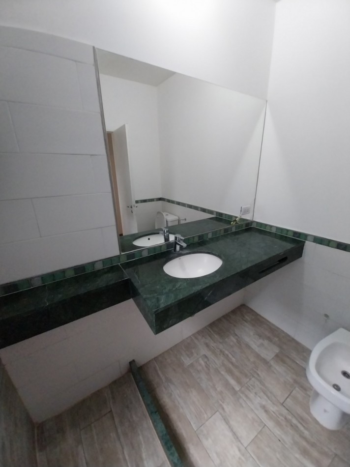 ALQUILER PERMANENTE CASA TRES DORMITORIOS CON PILETA DON MATEO ETAPA 1