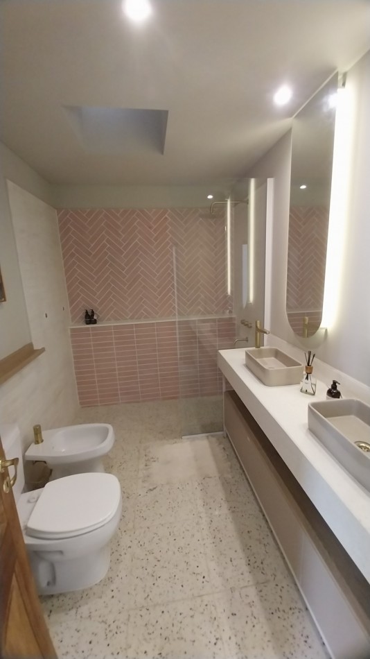 VENTA IMPORTANTE PROPIEDAD DE DISEÑO CUATRO DORMITORIOS VIAMONTE Y CORRIENTES, SOÑADA!!!