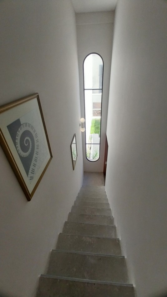 VENTA IMPORTANTE PROPIEDAD DE DISEÑO CUATRO DORMITORIOS VIAMONTE Y CORRIENTES, SOÑADA!!!