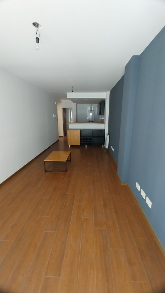 VENTA DEPARTAMENTO UN DORMITORIO MAS COMODIN MORENO Y BROWN