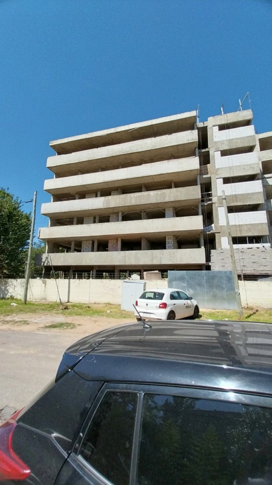 Venta Departamento Dos Dormitorios Primer Piso A CORDOBA 8000 Diciembre 2024 