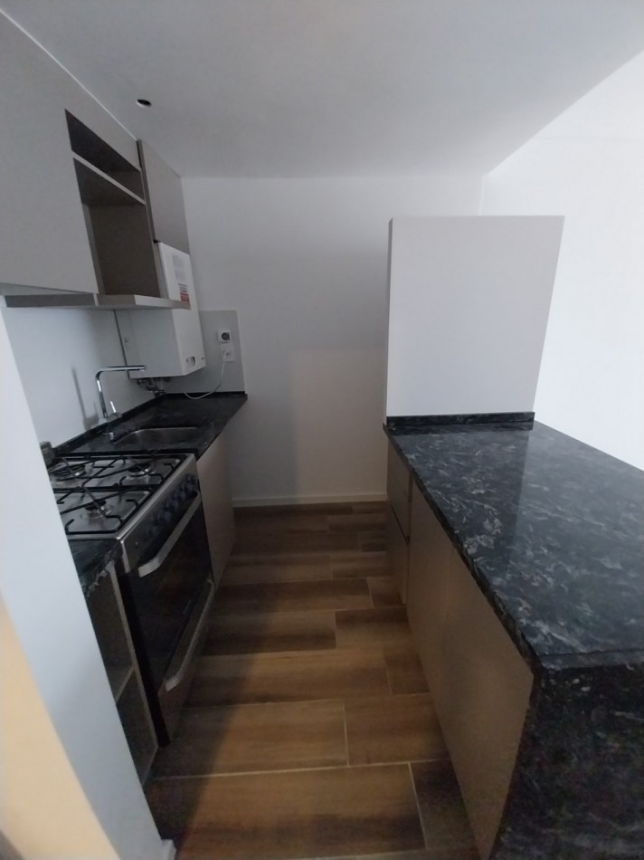 VENTA DEPARTAMENTO UN DORMITORIO MORENO Y SALTA