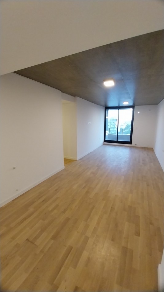 VENTA DEPARTAMENTO TRES DORMITORIOS ITUZAINGO Y BUENOS AIRES ESTRENAR