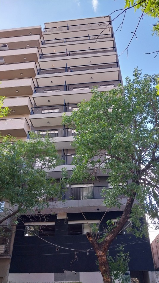 Venta Monoambiente Frente Con Balcon   Santa Fe y Rodriguez , Barrio Lourdes