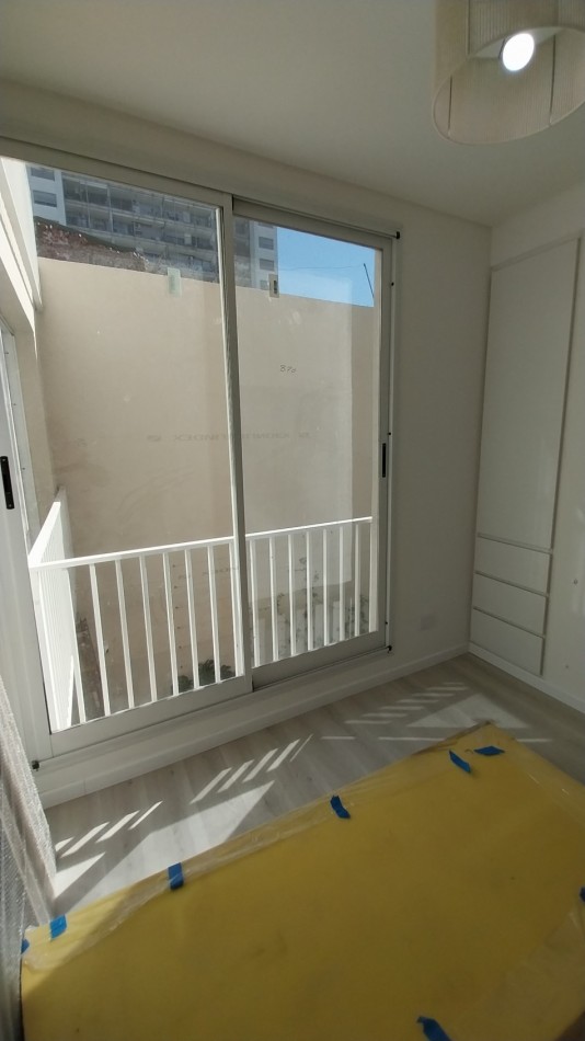 TU CASA A METROS DE TRIBUNALES!!!! VENTA CASA TRES DORMITORIOS PASILLO BALCARCE Y 9 DE JULIO ESTRENAR