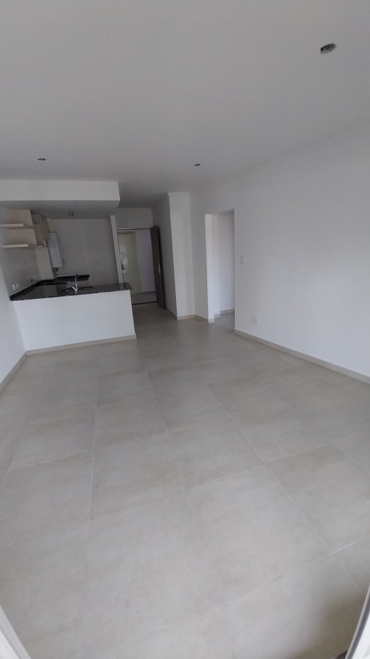 PICHINCHA VENTA DEPARTAMENTO UN DORMITORIO SUIPACHA Y CORDOBA CON TERRAZA EXCLUSIVA