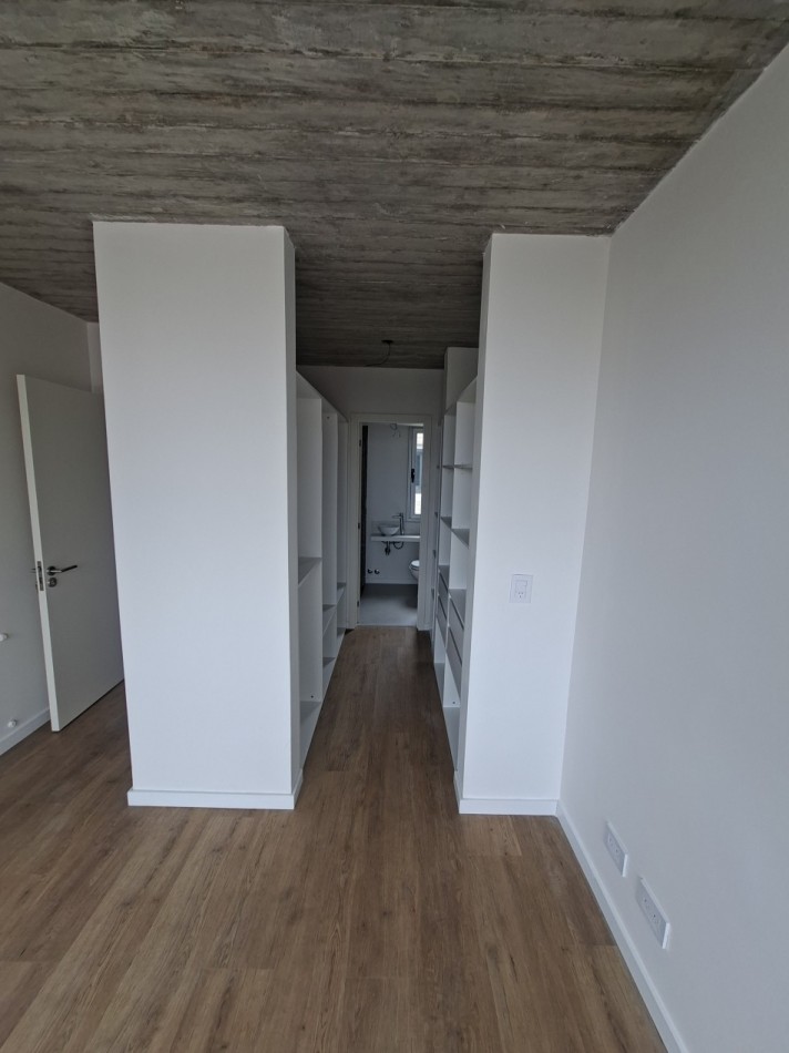  ABASTO VENTA DEPARTAMENTO DOS DORMITORIOS TERRAZA EXCLUSIVA  ITUZAINGO Y ROCA ESTRENAR