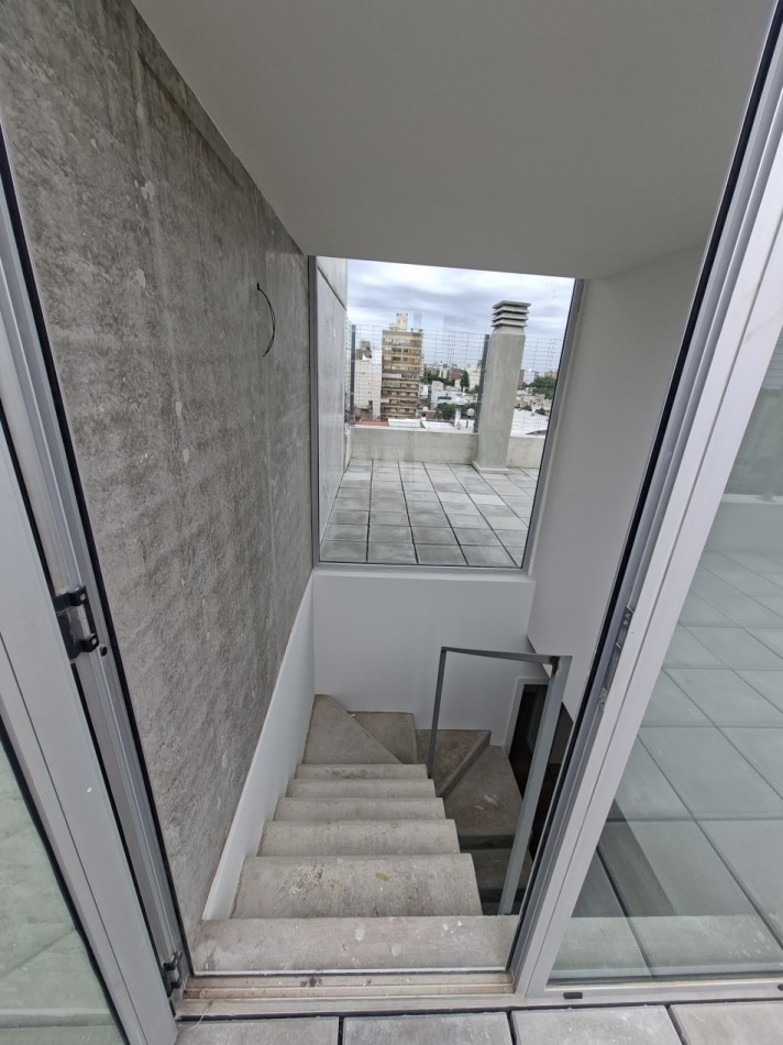  ABASTO VENTA DEPARTAMENTO DOS DORMITORIOS TERRAZA EXCLUSIVA  ITUZAINGO Y ROCA ESTRENAR