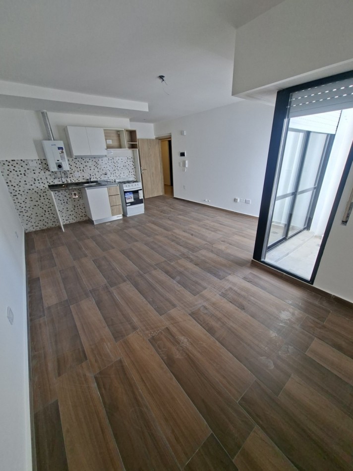 BARRIO MARTIN VENTA DEPARTAMENTO UN DORMITORIO FRENTE INTERNO PISO 4  JUAN MANUEL DE ROSAS Y MENDOZA ESTRENAR