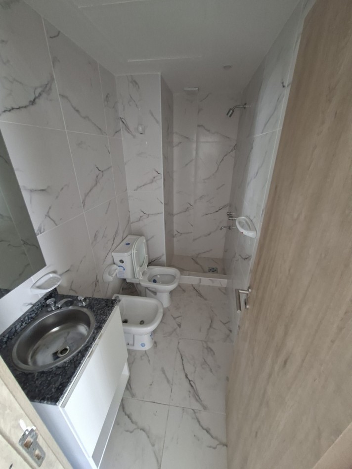 BARRIO MARTIN VENTA DEPARTAMENTO UN DORMITORIO CONTRAFRENTE PISOS 2 Y 5 JUAN MANUEL DE ROSAS Y MENDOZA ESTRENAR