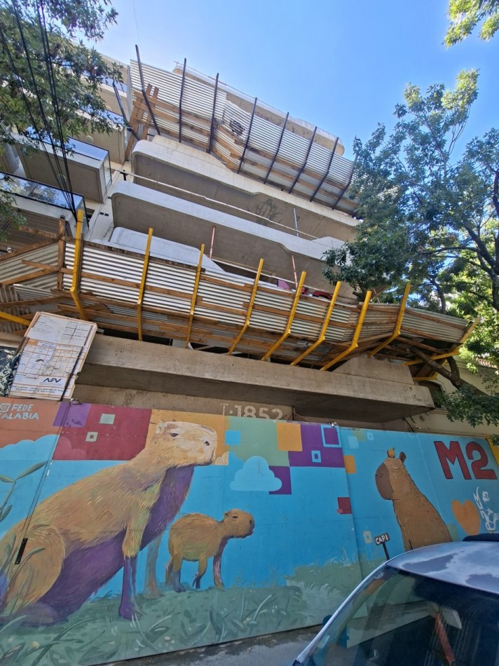 VENTA DEPARTAMENTO CUATRO DORMITORIOS/COCHERA/DUPLEX ITUZAINGO Y DORREGO DIC 2028