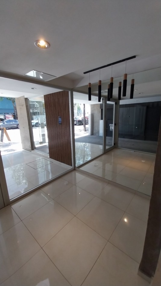 LOURDES VENTA MONOAMBIENTE CON PATIO OVIDIO LAGOS Y SAN JUAN