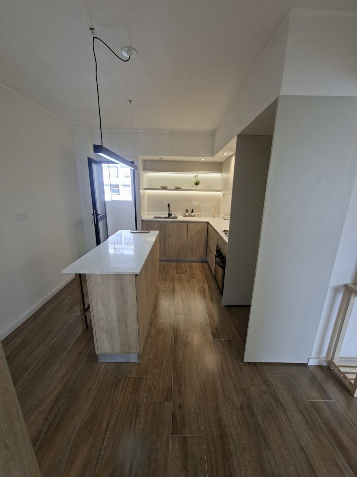 CENTRO VENTA DEPARTAMENTO TRES DORMITORIOS SAN JUAN Y ENTRE RIOS ESTRENAR! VENTILACION CRUZADA