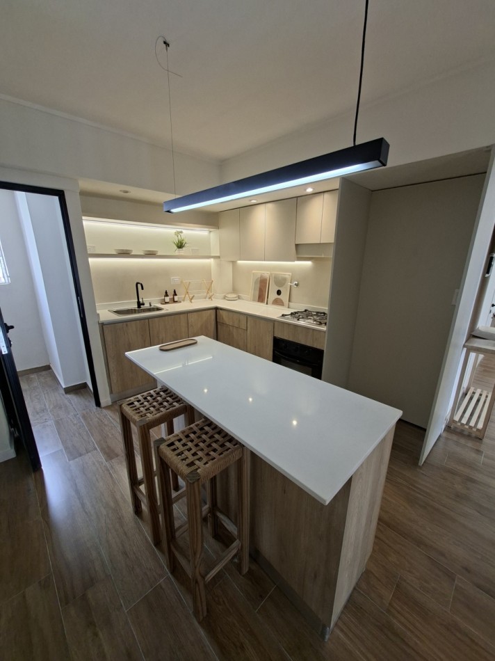 CENTRO VENTA DEPARTAMENTO TRES DORMITORIOS SAN JUAN Y ENTRE RIOS ESTRENAR! VENTILACION CRUZADA