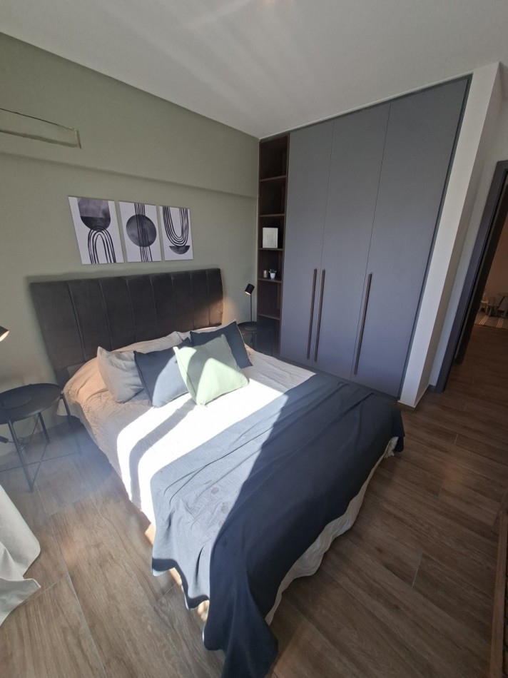 BARRIO MARTIN VENTA DEPARTAMENTO UN DORMITORIO MONTEVIDEO Y MAIPU  AL FRENTE CON BALCON FINANCIACION