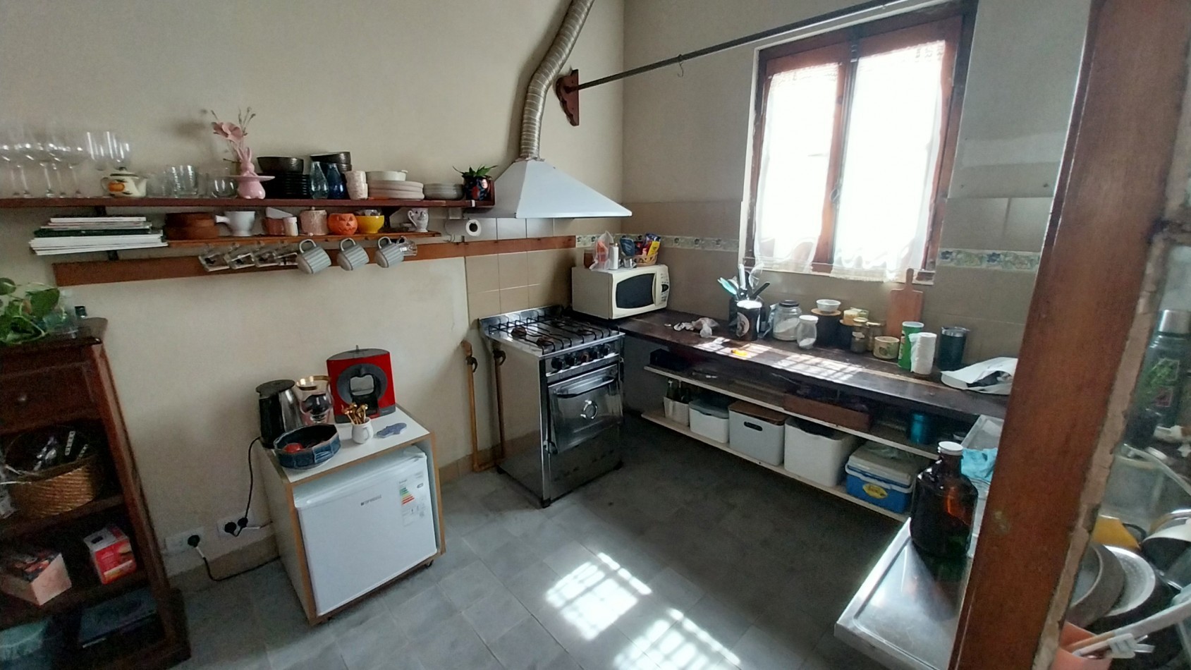 VENTA CASA 5  DORMITORIOS SARGENTO CABRAL  Y EL RIO IDEAL OFICINA COMERCIAL