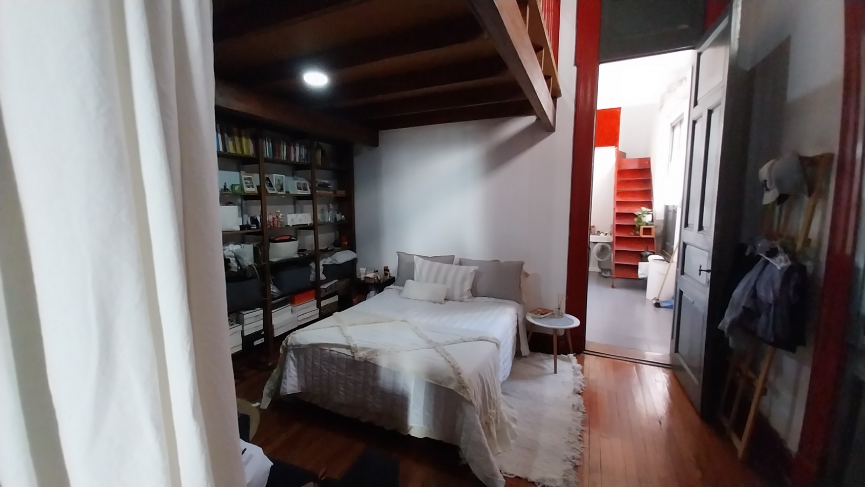 VENTA CASA 5  DORMITORIOS SARGENTO CABRAL  Y EL RIO IDEAL OFICINA COMERCIAL