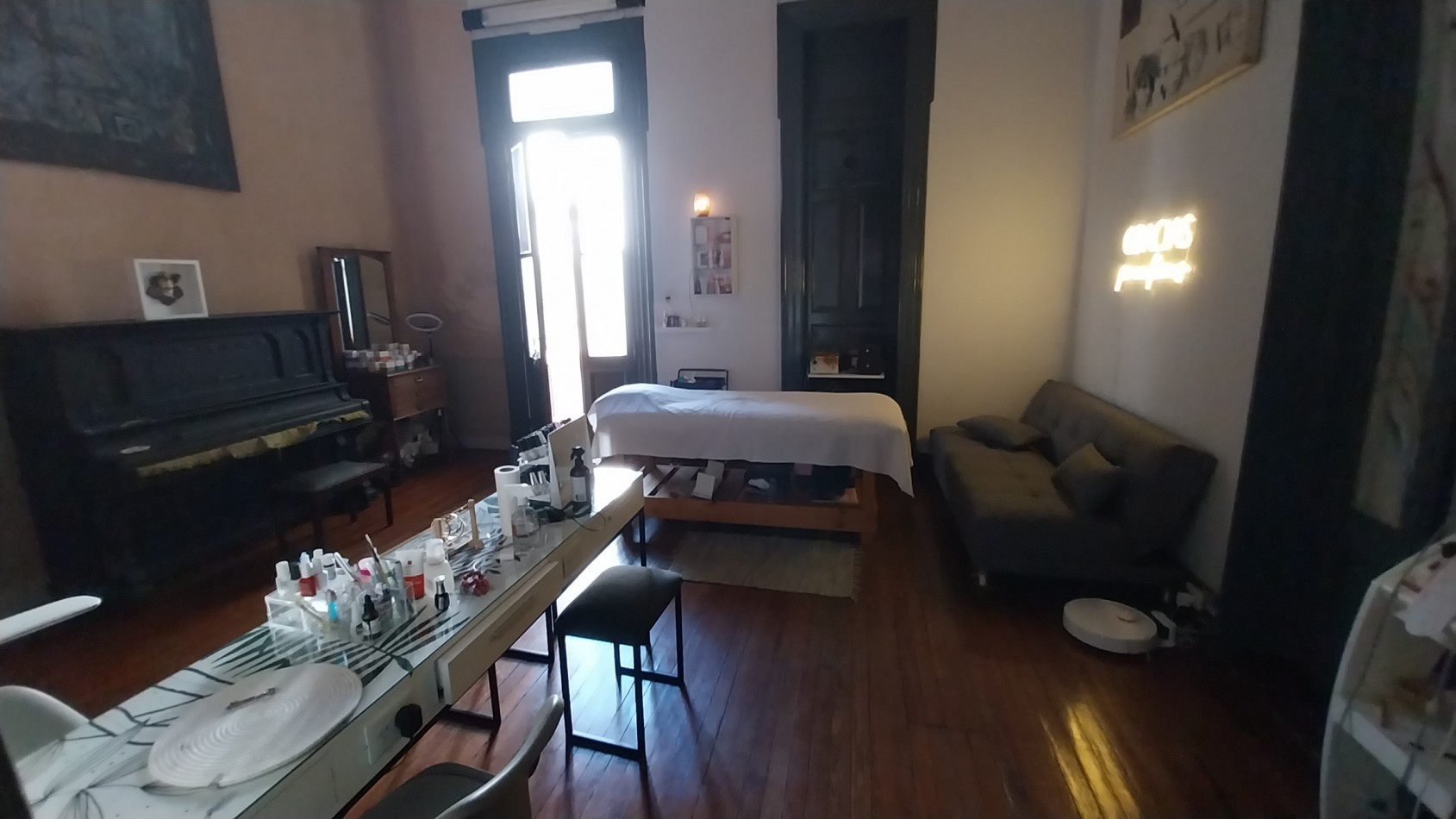 VENTA CASA 5  DORMITORIOS SARGENTO CABRAL  Y EL RIO IDEAL OFICINA COMERCIAL