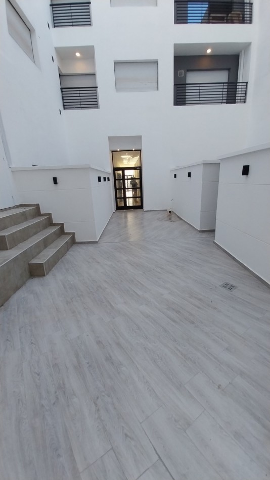 VENTA DEPARTAMENTO UN DORMITORIO AL FRENTE MITRE Y SAN JUAN ENTREGA  MAYO 2027