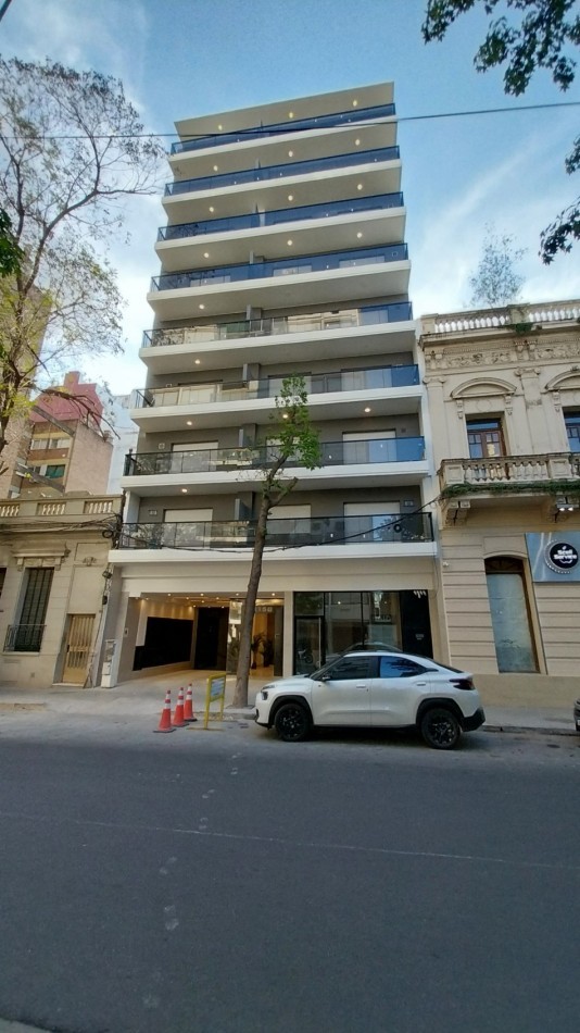 BARRIO MARTIN VENTA DEPARTAMENTO UN DORMITORIO FRENTE INTERNO PISO 4  JUAN MANUEL DE ROSAS Y MENDOZA ESTRENAR