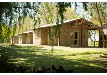 VENTA 4 CABAÑAS EN LUCIO V LOPEZ!! ALQUILADAS TODO EL AÑO...IDEAL INVERSORES PERMUTAS