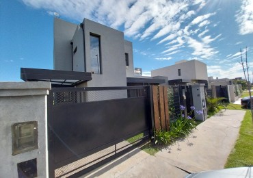 ALQUILER PERMANENTE CASA TRES DORMITORIOS CON PILETA DON MATEO ETAPA 1