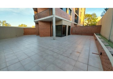 ALBERDI...VENTA DEPARTAMENTO DOS DORMITORIOS CON GRAN PATIO!!! ARTIGAS 200 