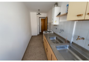 BARRIO MARTIN VENTA DEPARTAMENTO UN DORMITORIO MONTEVIDEO ENTRE BUENOS AIRES Y JUAN MANUEL DE ROSAS