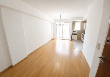 BARRIO MARTIN VENTA DEPARTAMENTO DOS DORMITORIOS/COCHERA ALEM Y SAN JUAN IMPECABE