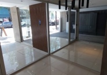 LOURDES VENTA MONOAMBIENTE CON TERRAZA EXCLUSIVA OVIDIO LAGOS Y SAN JUAN